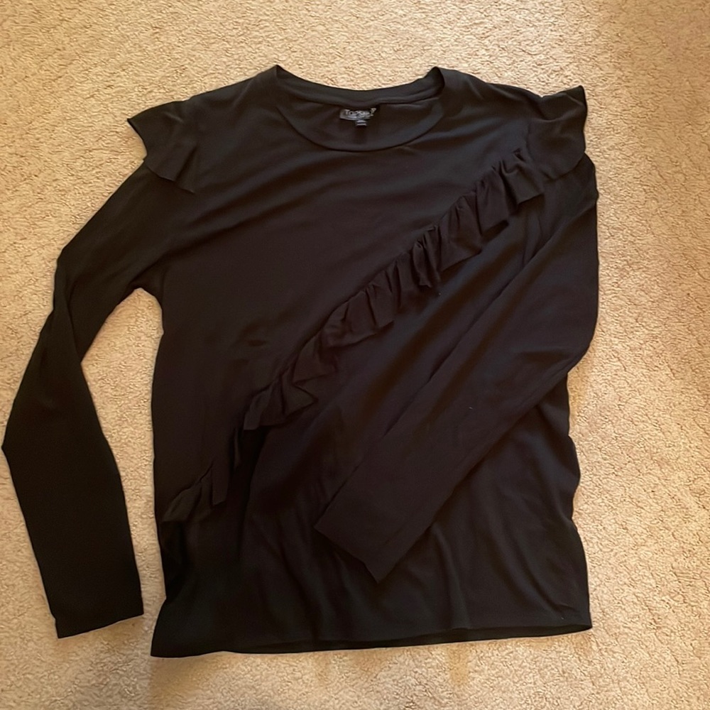 Long sleeve black top